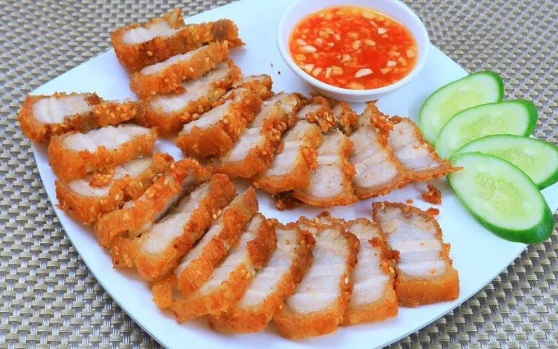 Mẹo để nấu thịt ba rọi chiên mắm ngon