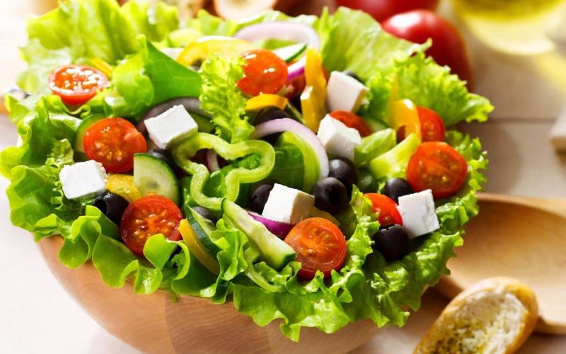 Salad rau củ tươi ngon bổ dưỡng không cần dầu mỡ