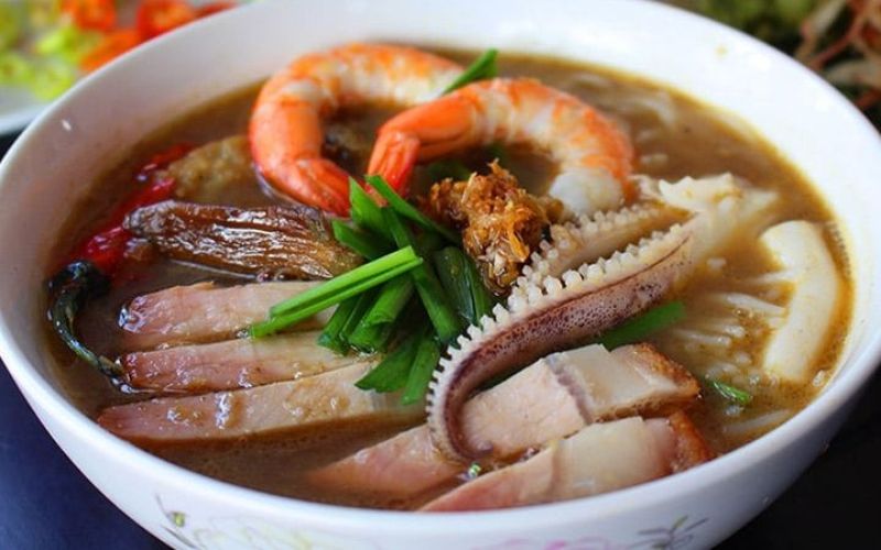 Bún mắm đậm đà hương vị miền Tây