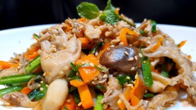 Nấm xào thập cẩm thanh đạm nhưng không kém phần ngon miệng