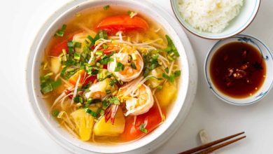 Canh chua tôm thanh mát, đầy đủ dinh dưỡng cho ngày hè