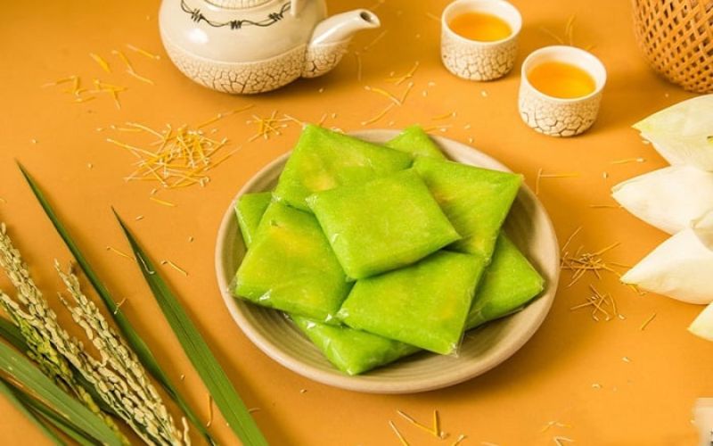 Bánh cốm Hà Nội với vị ngọt thanh đặc trưng mùa thu