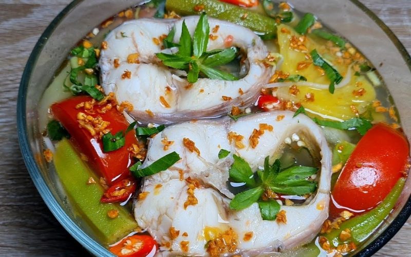 Canh chua cá lóc món ăn thanh mát cho bữa cơm gia đình