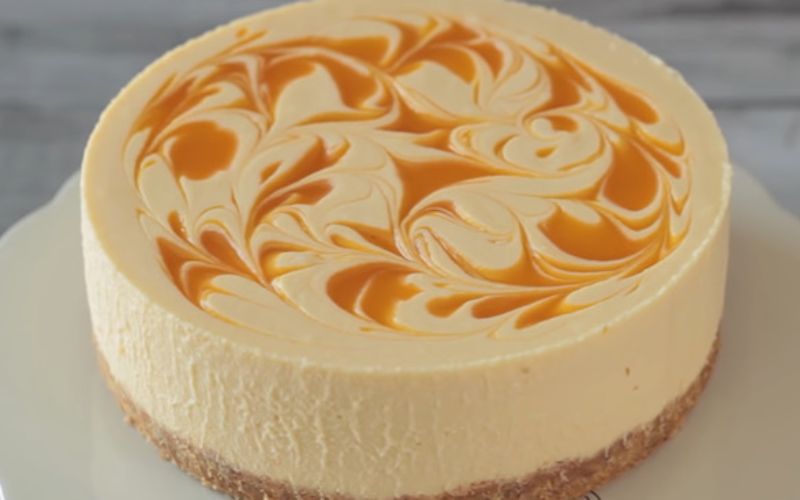 Cheesecake béo ngậy kết hợp cùng trái cây tươi