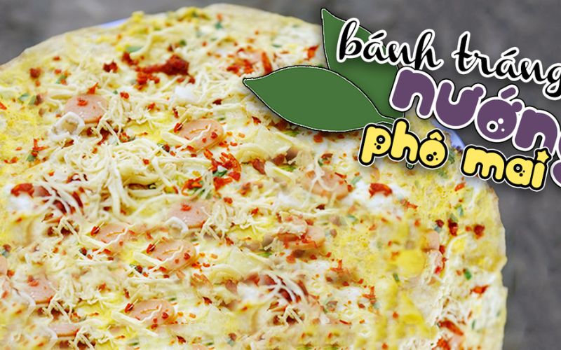 Đĩa bánh tráng nướng phô mai béo ngậy nóng hổi