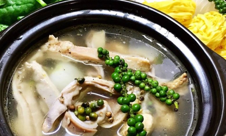 Cách nấu bao tử hầm tiêu xanh